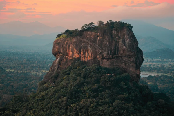sigiriya rock sri lanka